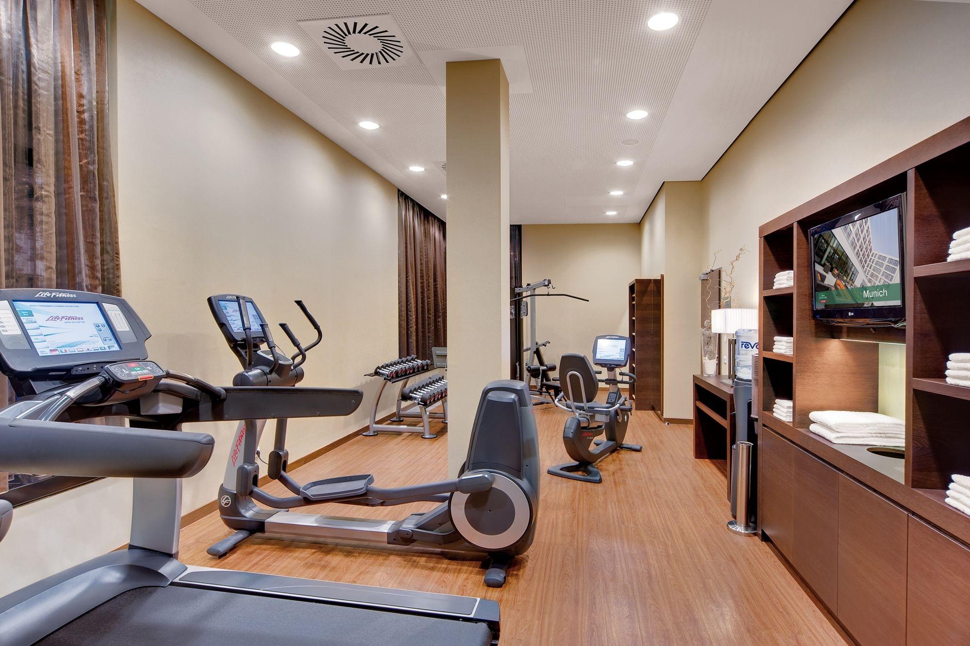 Residence Inn By Marriott Munich City East Bagian luar foto