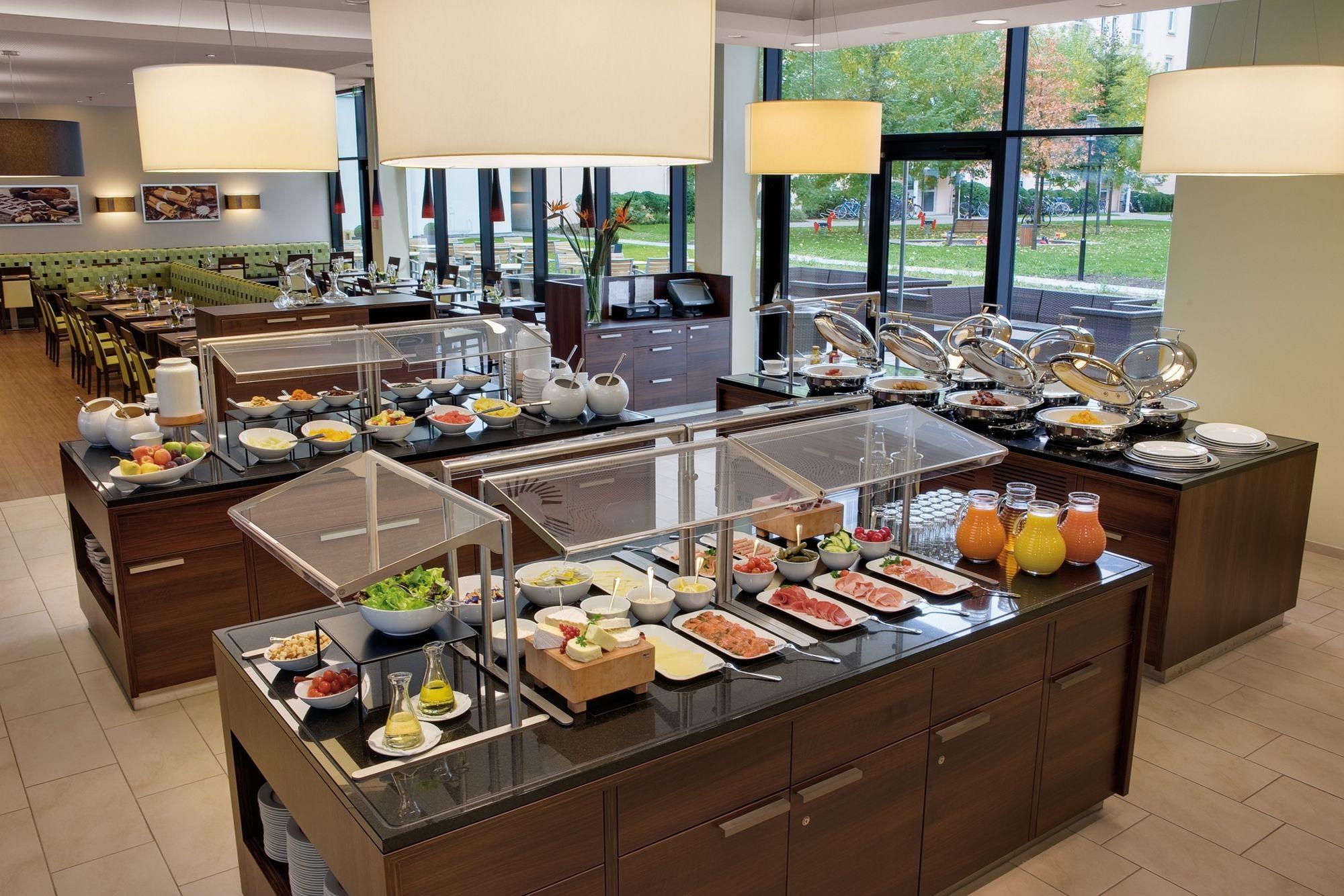 Residence Inn By Marriott Munich City East Bagian luar foto
